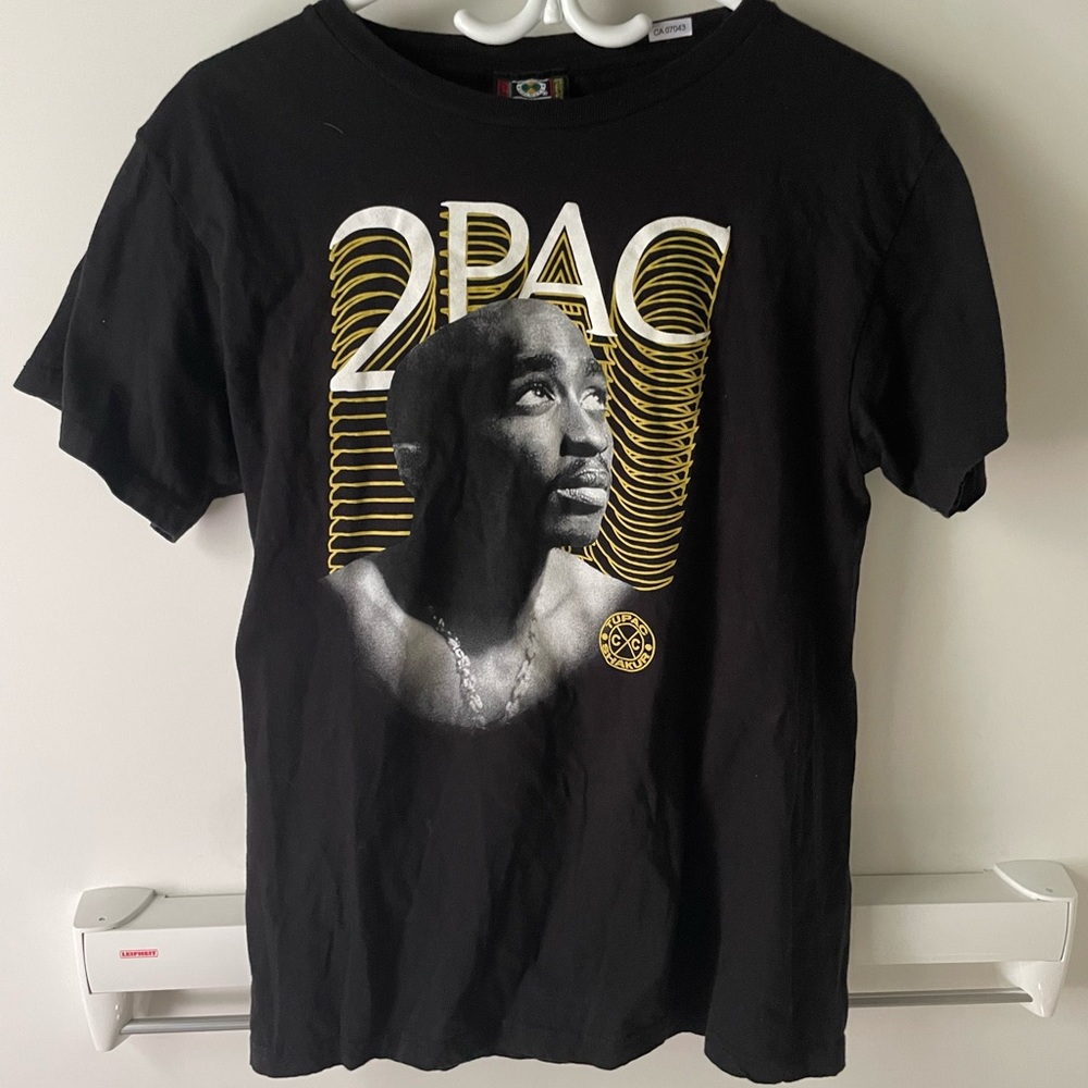 Tupac t-shirt